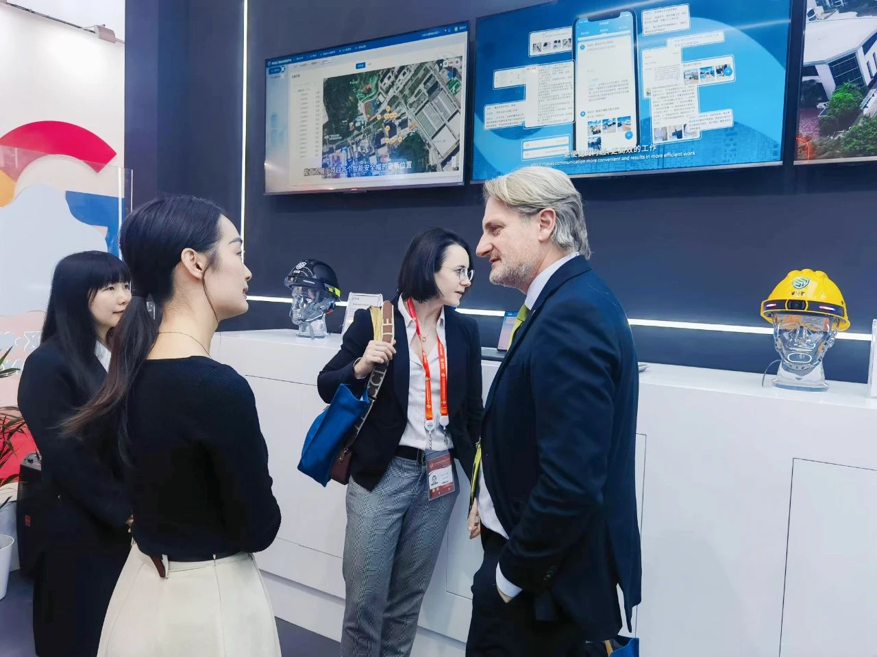 6be8496cc20c4469dde78dfa6232c5f3